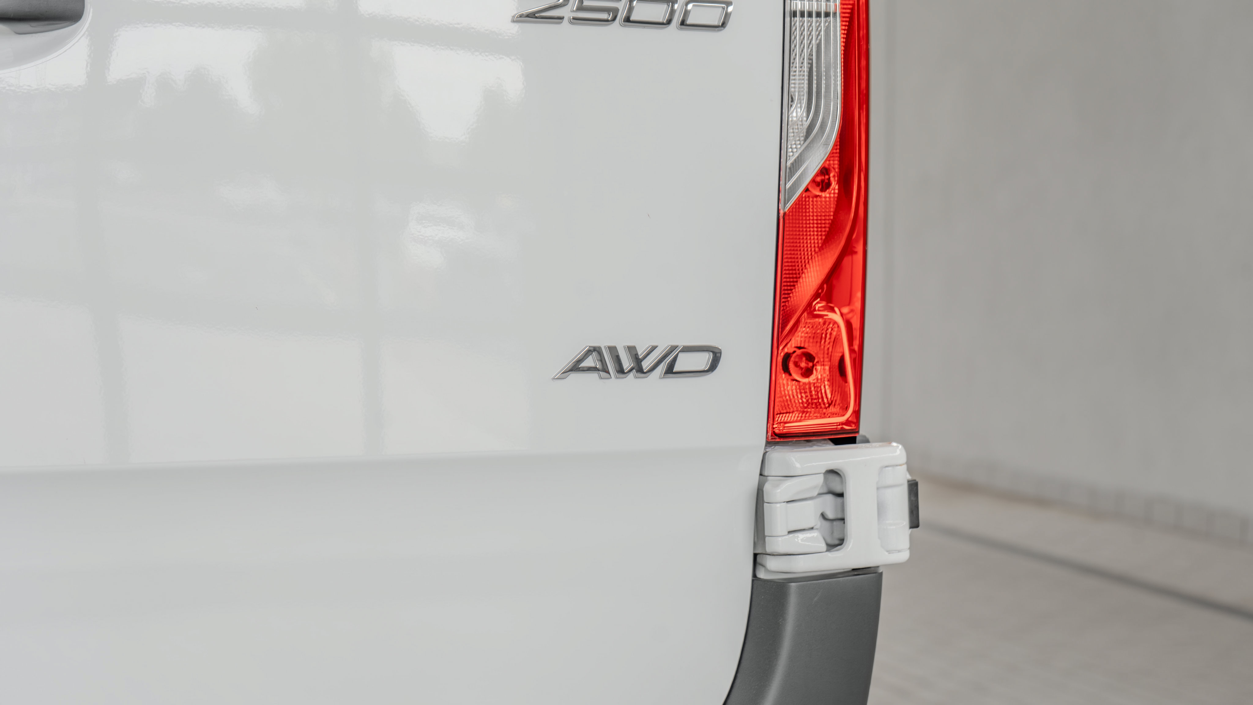 Used 2025 Mercedes-Benz Sprinter 2500 image 20