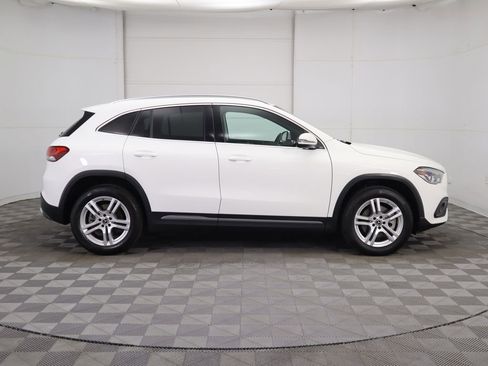 Certified 2022 Mercedes-Benz GLA 250 image 4