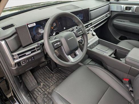 New 2025 Hyundai Santa Fe XRT image 3
