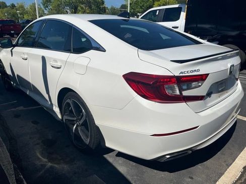 Used 2021 Honda Accord Sport image 4