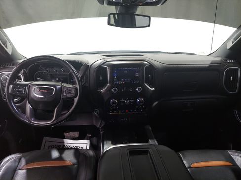 Used 2019 GMC Sierra 1500 AT4 w/ Off Road Performance Package AWD/4WD image 11