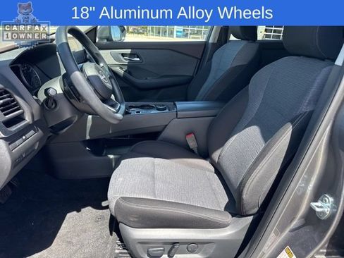 Used 2023 Nissan Rogue SV AWD/4WD image 8
