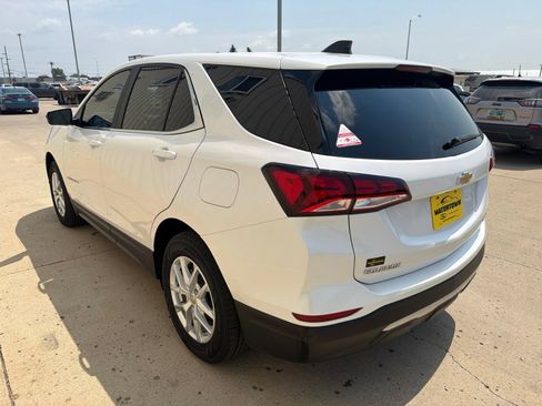Used 2022 Chevrolet Equinox LT AWD/4WD image 5