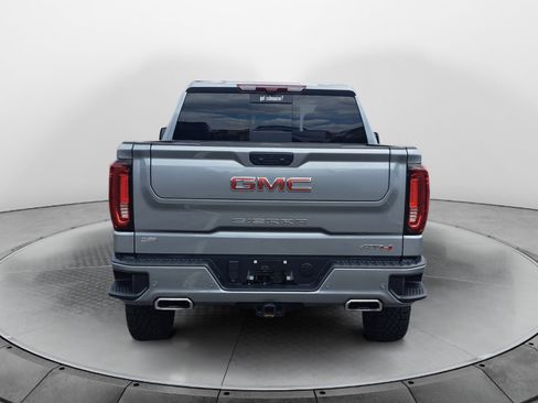 Used 2024 GMC Sierra 1500 AT4 w/ Technology Package AWD/4WD image 6