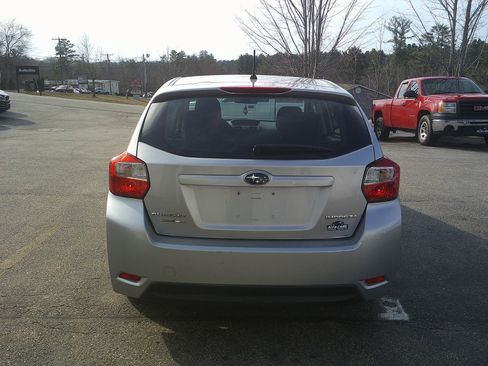 Used 2013 Subaru Impreza 2.0i Premium AWD/4WD image 5
