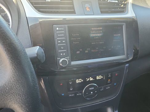 Used 2019 Nissan Sentra SR FWD image 21
