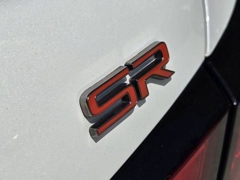 Used 2024 Nissan Altima 2.5 SR FWD image 11