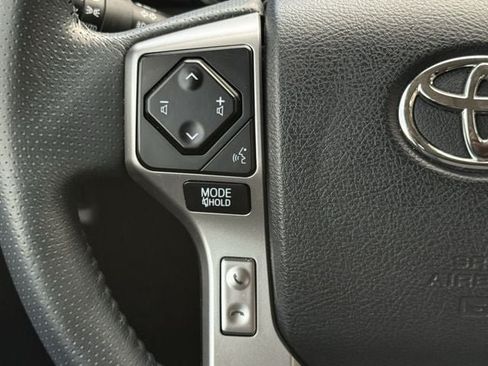 Used 2022 Toyota 4Runner Limited RWD image 14