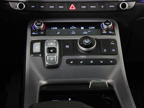 Used 2023 Hyundai Palisade Calligraphy w/ Cargo Package image 22