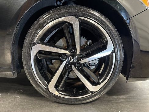 Used 2020 Honda Accord Sport image 12