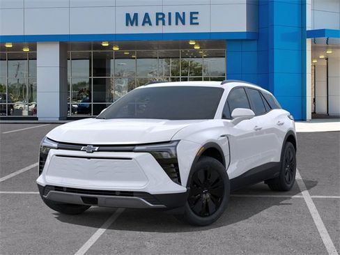 New 2026 Chevrolet Blazer EV LT image 6