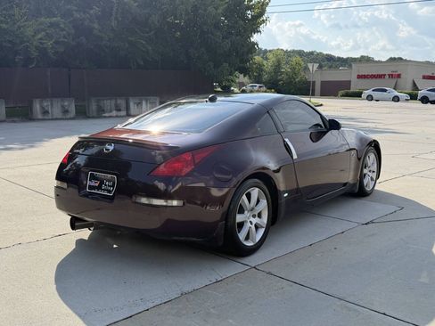 Used 2003 Nissan 350Z Enthusiast RWD image 11