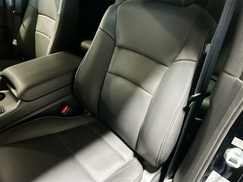 Used 2025 Honda Passport EX-L image 19