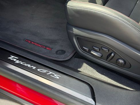 Certified 2024 Porsche Taycan GTS image 30