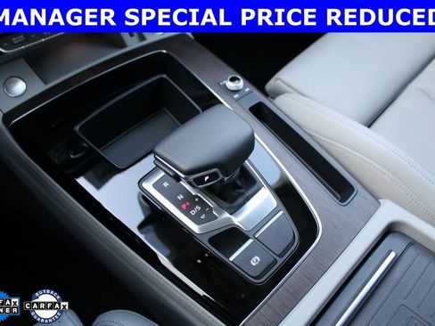 Used 2024 Audi Q5 2.0T Prestige w/ Prestige Package image 22