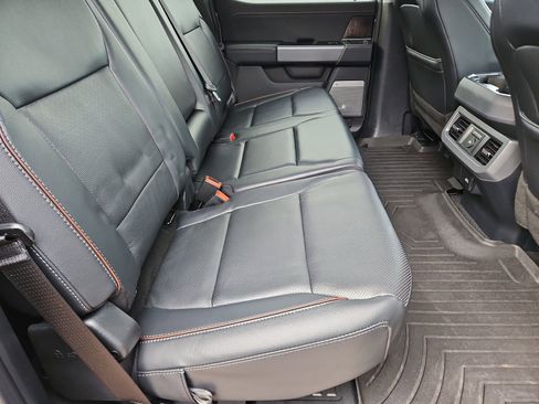 Used 2024 Ford F250 Lariat w/ Sport Appearance Package image 20