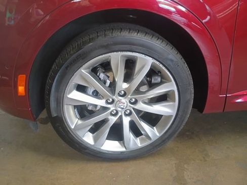 Used 2023 Buick Envision Avenir AWD/4WD image 8