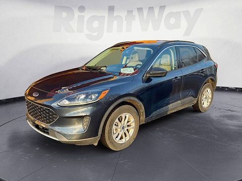 Used 2022 Ford Escape SE w/ Convenience Package image 1