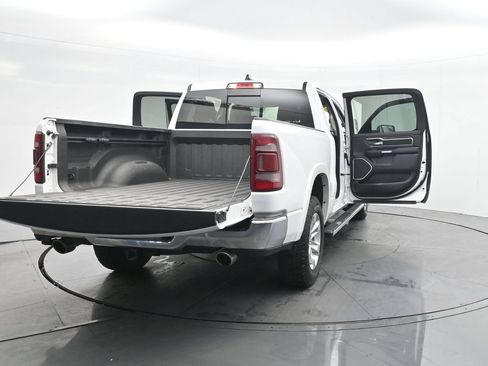 Used 2022 RAM 1500 Laramie AWD/4WD image 41