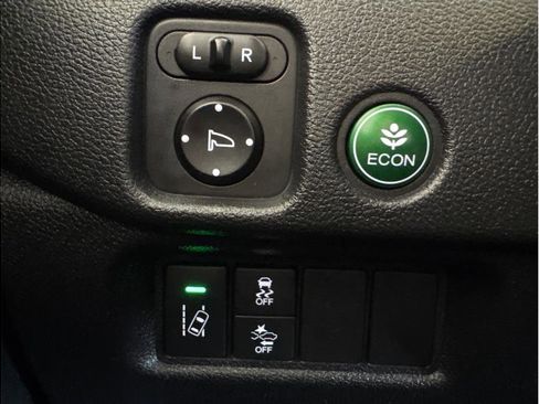 Used 2017 Honda Pilot EX-L image 26