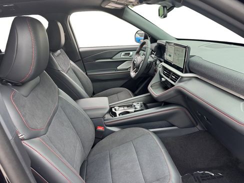 New 2026 Ford Explorer ST RWD image 18