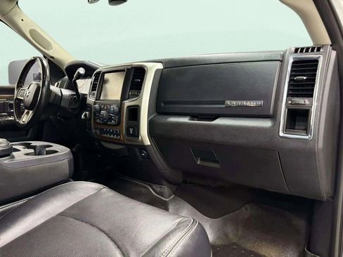 Used 2016 RAM 3500 Laramie w/ Cold Weather Group image 10