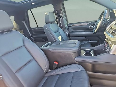 Used 2023 Chevrolet Tahoe Z71 w/ Luxury Package image 39