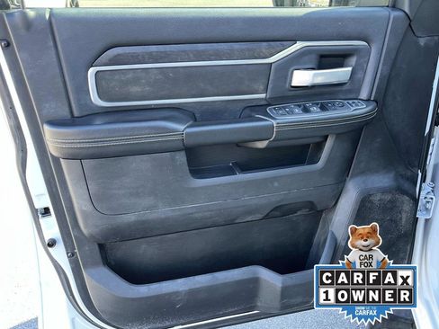 Used 2024 RAM 3500 Big Horn w/ Sport Appearance Package image 22