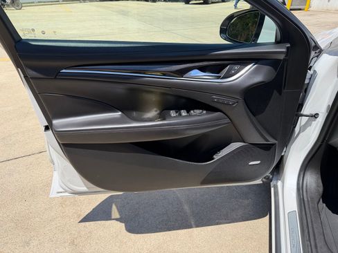 Used 2019 Buick LaCrosse Essence w/ Sun and Shade Package AWD/4WD image 9