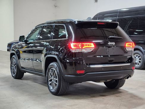 Used 2019 Jeep Grand Cherokee Limited image 11