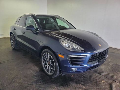 Used 2016 Porsche Macan S image 3