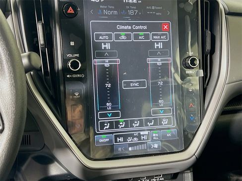 Used 2024 Subaru Crosstrek 2.0i Premium image 15