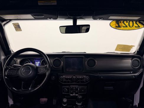 Used 2022 Jeep Gladiator Sport image 13