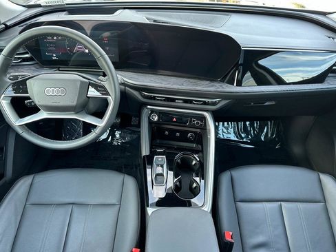 Certified 2025 Audi Q5 Premium Plus w/ Premium Plus image 13