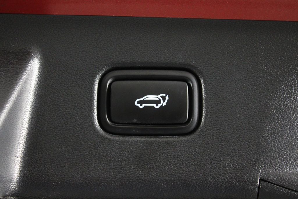 Certified 2023 Hyundai Tucson SEL w/ Convenience Package FWD image 19