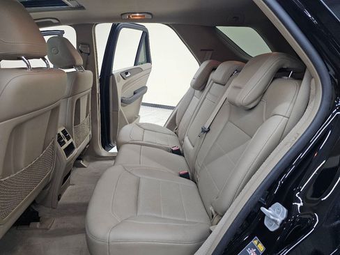 Used 2015 Mercedes-Benz ML 350 2WD w/ Premium 1 Package image 26