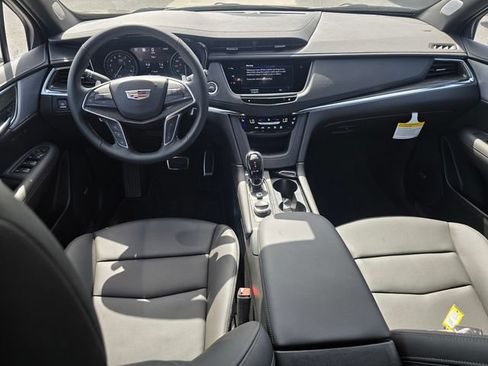 New 2026 Cadillac XT5 Sportv AWD/4WD image 15
