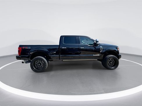Used 2019 Ford F250 Platinum w/ Platinum Ultimate Package AWD/4WD image 11