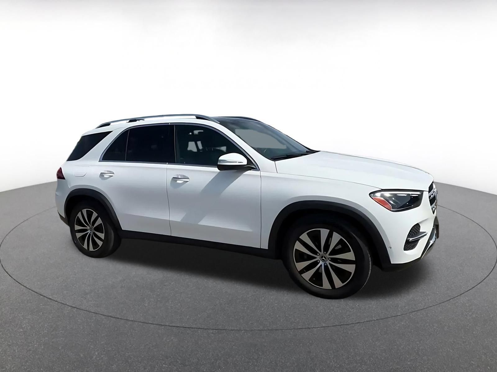 Used 2026 Mercedes-Benz GLE 350 4MATIC image 2
