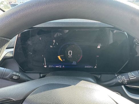 Used 2025 Chevrolet TrailBlazer LT image 27