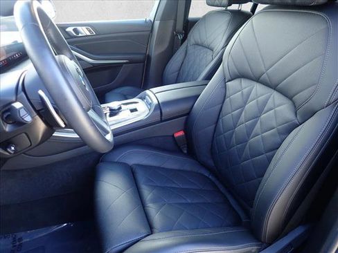 Used 2025 BMW X5 xDrive40i image 13