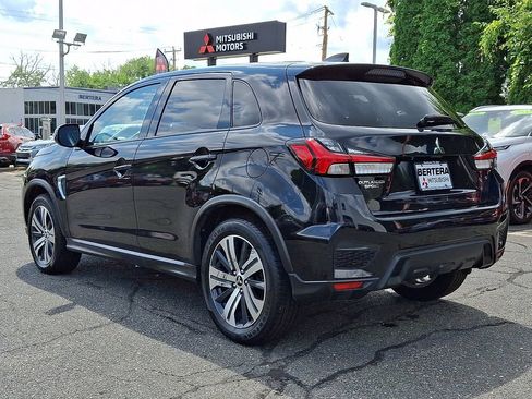 Used 2024 Mitsubishi Outlander Sport SE AWD/4WD image 4