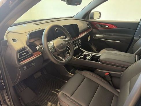 New 2026 Chevrolet Traverse Z71 w/ Driver Confidence Package AWD/4WD image 7