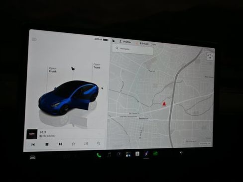 Used 2023 Tesla Model 3 Standard Range RWD image 28