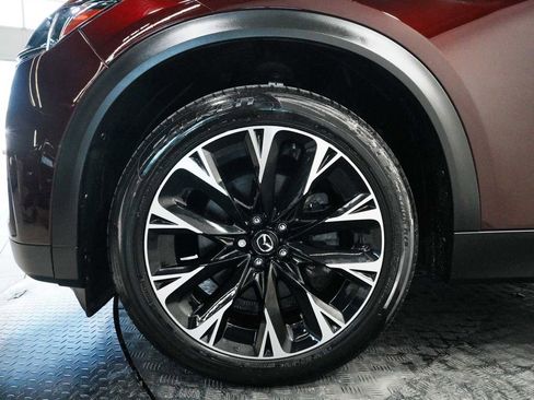 Used 2024 MAZDA CX-90 Plug-In Hybrid w/ Premium Pkg AWD/4WD image 9