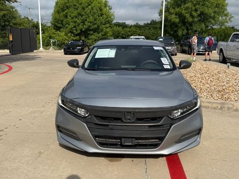 Used 2018 Honda Accord LX image 8