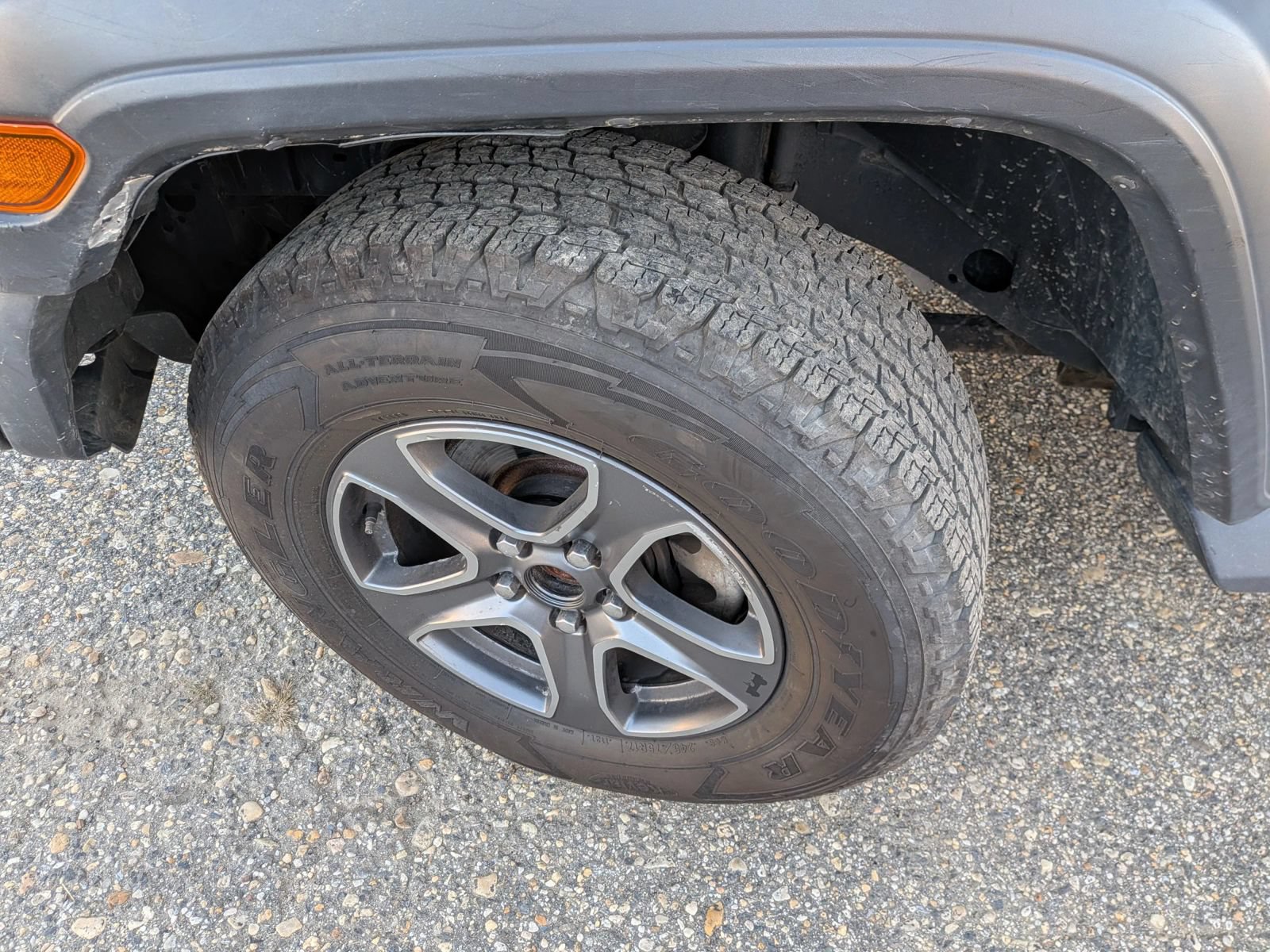 Used 2018 Jeep Wrangler Unlimited Sport S AWD/4WD image 12