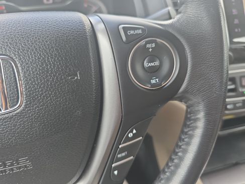 Used 2017 Honda Ridgeline RTL-T image 17