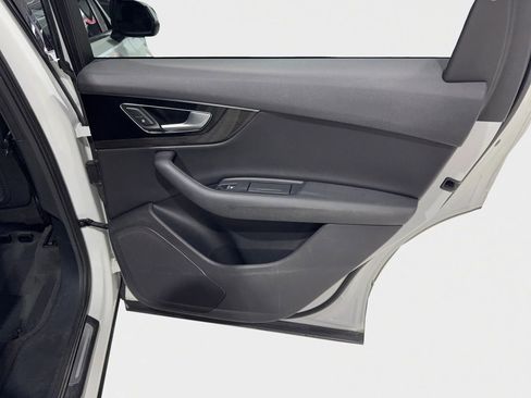 Used 2019 Audi Q7 3.0T Premium w/ Convenience Package image 34