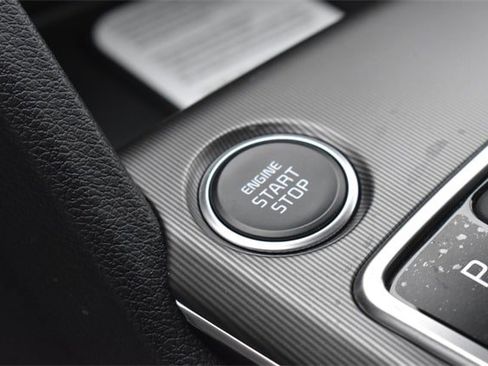 New 2026 Kia Sportage EX image 25